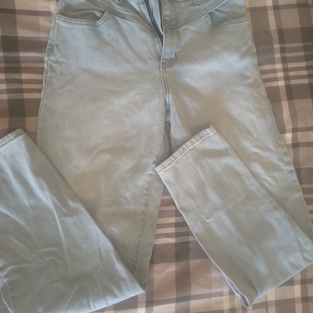 Fashion Nova Light Blue Straight Leg Jeans